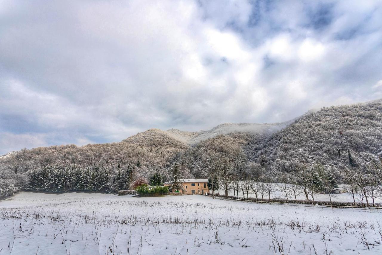 Cascina Canale Sabbio Chiese Екстериор снимка